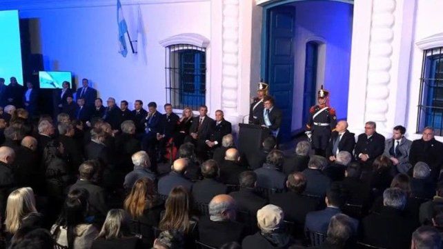 Milei brindó un discurso tras la firma del Pacto de Mayo
