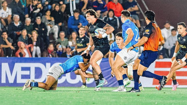 El seleccionado argentino venci&oacute; a Uruguay en la final del S&uacute;per Seven de Mar del Plata.