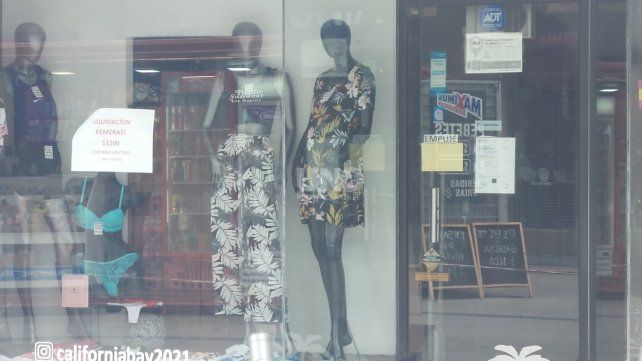 El local comercial de La Peatonal dónde encontraron muerto a Carlos Farías