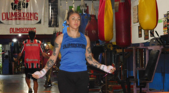 Romagnoli tiene once peleas en su historial, con nueve triunfos, una derrota y un empate.