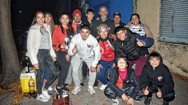 Los hinchas de Col&oacute;n le pusieron color a la previa del partido ante Atl&eacute;tico de Rafaela.