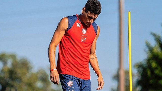 Mauricio Martínez, una opción de líbero en Unión.