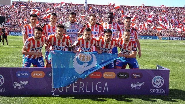 Claudio Corvalán, al igual que Mauro Pittón, ya sabe lo que es ganar un Clásico con la camiseta de Unión.