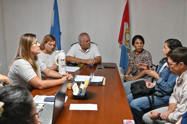 Invasión de mosquitos en Colonia Mascías: operativo territorial, fumigación y recomendaciones a personas y animales Invasión de mosquitos en Colonia Mascías: operativo territorial, fumigación y recomendaciones a personas y animales