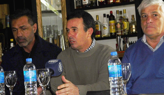 Ignacio Martínez Kerz llevó el mensaje del gobernador Perotti y resaltó el crecimiento del rugby en la región.