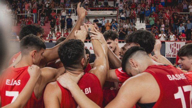 Uni&oacute;n abroch&oacute; su quinto triunfo al hilo con un Emiliano Besabe en llamas ante San Lorenzo.