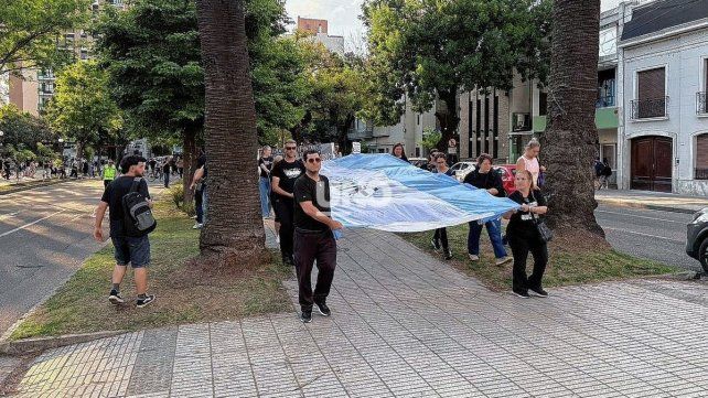 Marcha en Santa Fe en apoyo a Trigatti: 