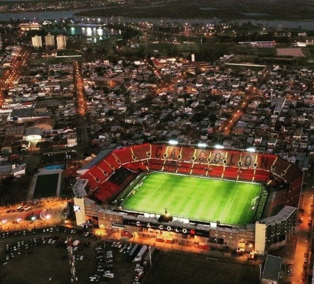 Col&oacute;n ofreci&oacute; el estadio Brigadier L&oacute;pez para que sea subsede de la Copa Am&eacute;rica.