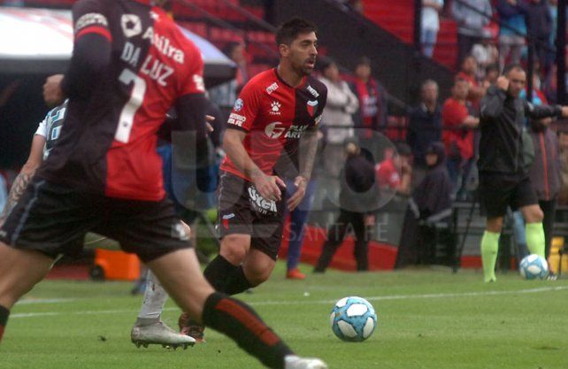 Gastón Díaz podría abandonar Colón para jugar en Gimnasia de La Plata.