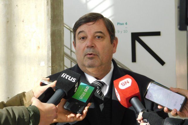 El rector de la UNL, Enrique Mammarella, destacó que el objetivo es construir una agenda común de abordaje de problemáticas de la actividad deportiva.