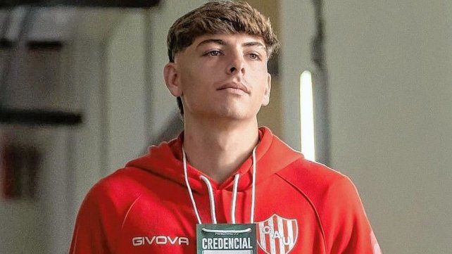 Luis Spahn, casi resignado en el tema Dómina en Unión. Luis Spahn, casi resignado en el tema Dómina en Unión.