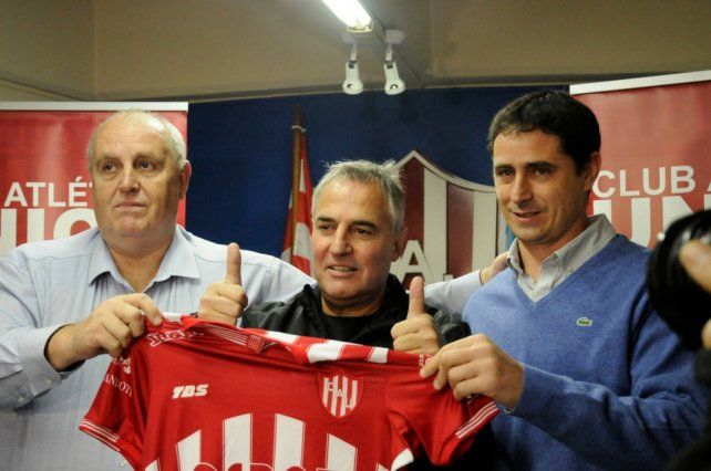 Mart&iacute;n Zuccarelli viene siendo uno de los principales laderos del presidente Luis Spahn en Uni&oacute;n en cuanto a lo futbol&iacute;stico.