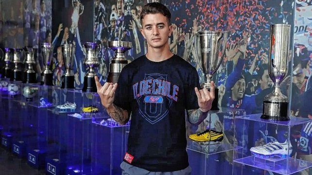 Franco Calder&oacute;n sac&oacute; chapa en la Universidad de Chile sobre los cl&aacute;sicos.