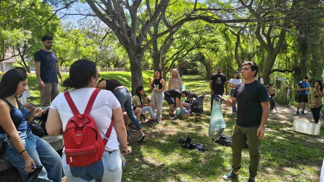 Basura. Nueva jornada de limpieza ambiental en la Ciudad Universitaria. Foto: gentileza Prensa UNL