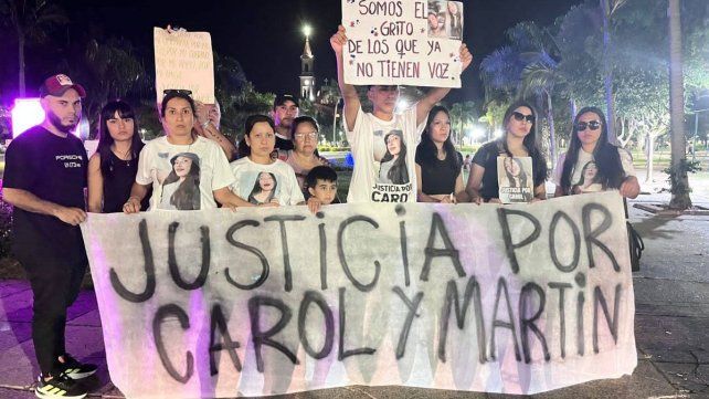 Pedidos de justicia por parte de los familiares de Carol Mora, de 21 años y madre de una nena de 4 años, y Martín Blanco, de 36 años