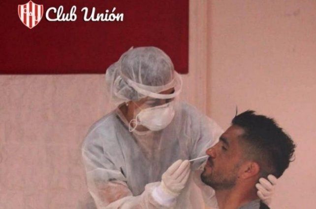 Los jugadores del plantel de Unión terminaron las vacaciones y ya comenzaron los exámenes médicos para iniciar la pretemporada.