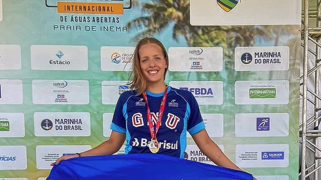 La santafesina Candela Giordanino fue convocada para seleccionados nacionales de aguas abiertas.