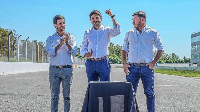 El gobernador de la provincia anunció que el fin de semana del 20 y 21 de junio la categoría más convocante del automovilismo llega a Rafaela. El gobernador de la provincia anunció que el fin de semana del 20 y 21 de junio la categoría más convocante del automovilismo llega a Rafaela.