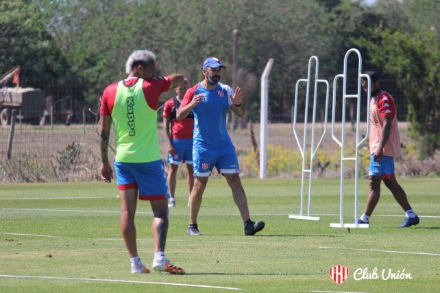 Azconz&aacute;bal buscar&aacute; sacar las &uacute;ltimas conclusiones en el amistoso que Uni&oacute;n jugar&aacute; el viernes ante Newell's.