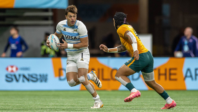 Los Pumas 7's, dirigidos por Santiago G&oacute;mez Cora, cayeron frente a Australia y festejaron ante Fiji. &nbsp;