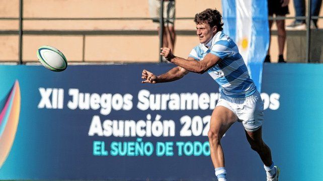 El paranaense Franco Rosetto, formado en el CAE, forma marcó un try frente al seleccionado de Perú.