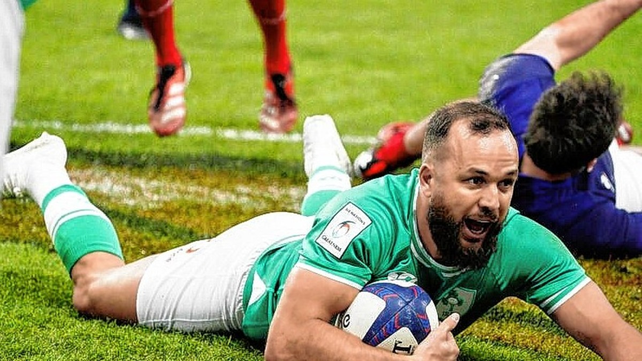 El Tr&eacute;bol se flore&oacute; en Marsella al ganarle con solidez a Francia por 38 a 17.