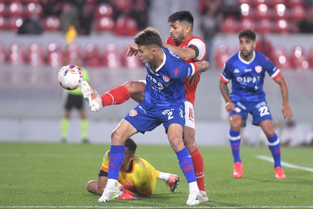 Uni&oacute;n gan&oacute; una sola vez en el Libertadores de Am&eacute;rica de Avellaneda, y buscar&aacute; dar el golpe este martes por la fecha 10.