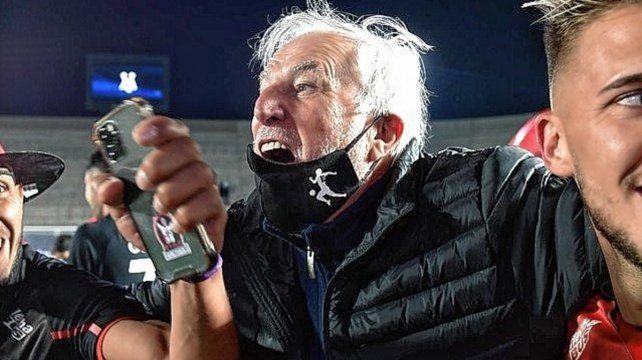 Jos&eacute; Vignatti ponder&oacute; el trabajo de las inferiores de Col&oacute;n y se plant&oacute; ante la situaci&oacute;n con Luis Rodr&iacute;guez.