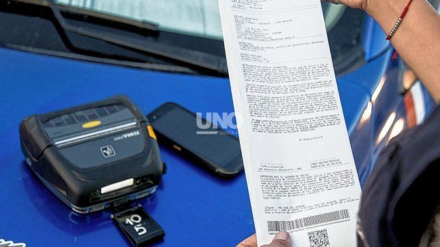 Debuta el nuevo sistema de multas digitales emitidas en el momento de la infracción en la Circunvalación oeste santafesina. 