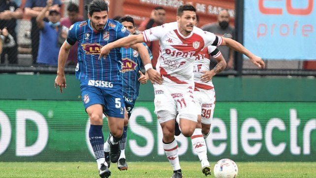 Gustavo Munúa se fue muy satisfecho con la actuación de Unión ante Arsenal en Sarandí. Télam